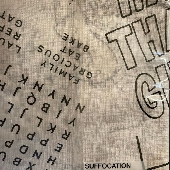 COLOR YOUR OWN TABLE COVER - Picture 4 of 4